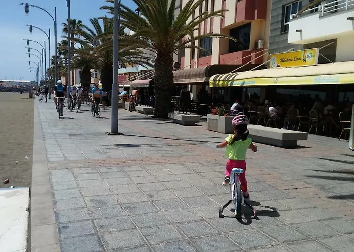 El Aceitun Homes דירה